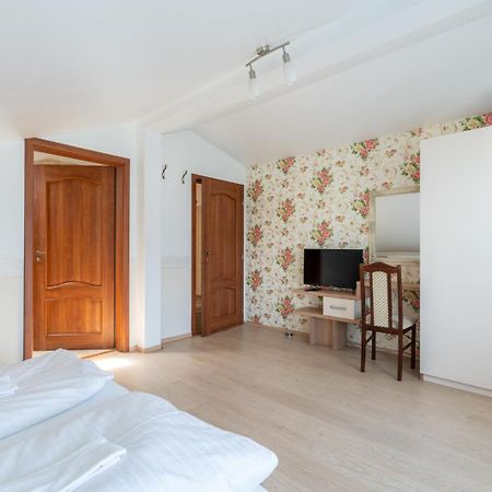 Farawayhomes Aparthotel Near Vienna Airport - Anytime Self Check-In Bruck an der Leitha Exterior photo