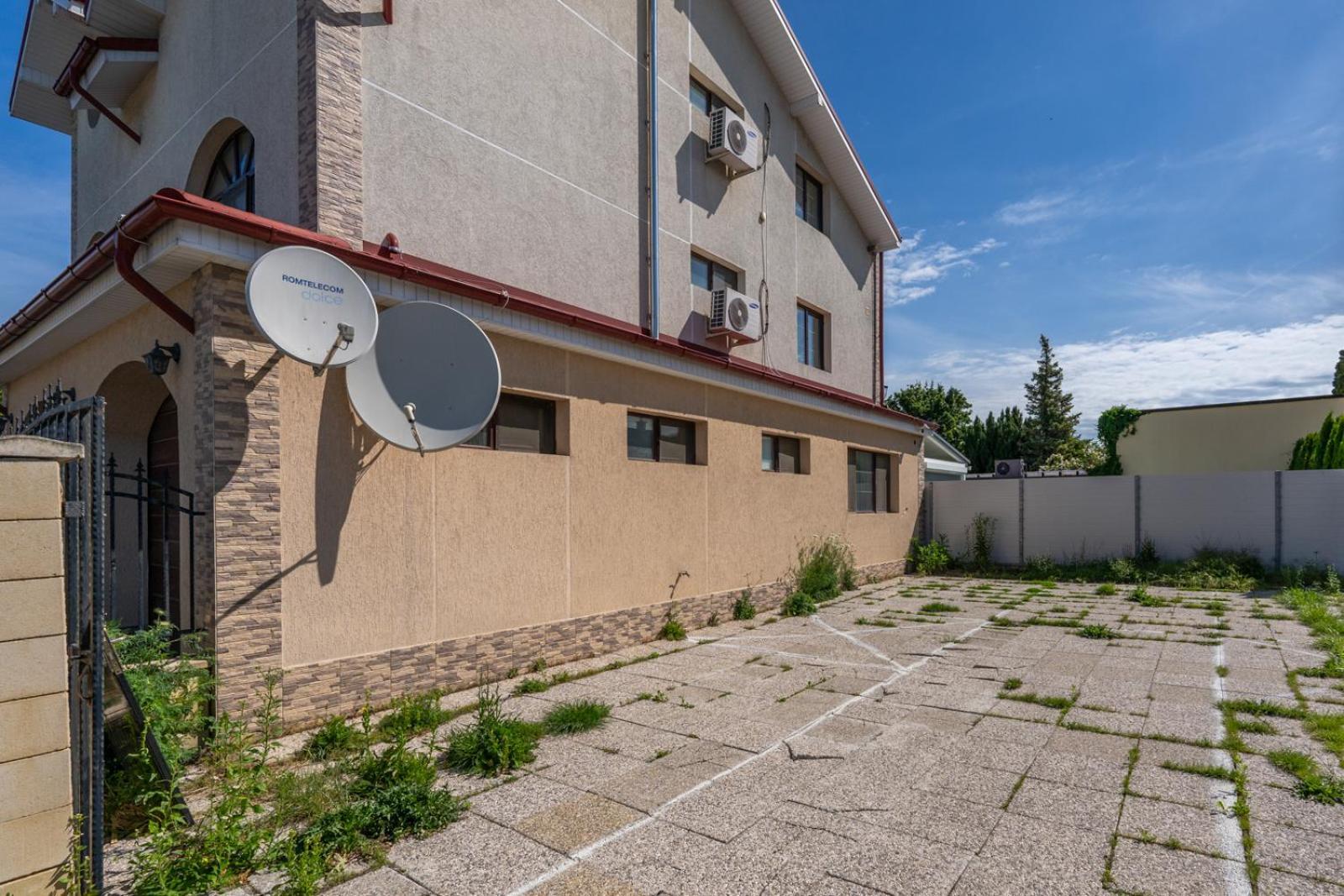 Farawayhomes Aparthotel Near Vienna Airport - Anytime Self Check-In Bruck an der Leitha Exterior photo