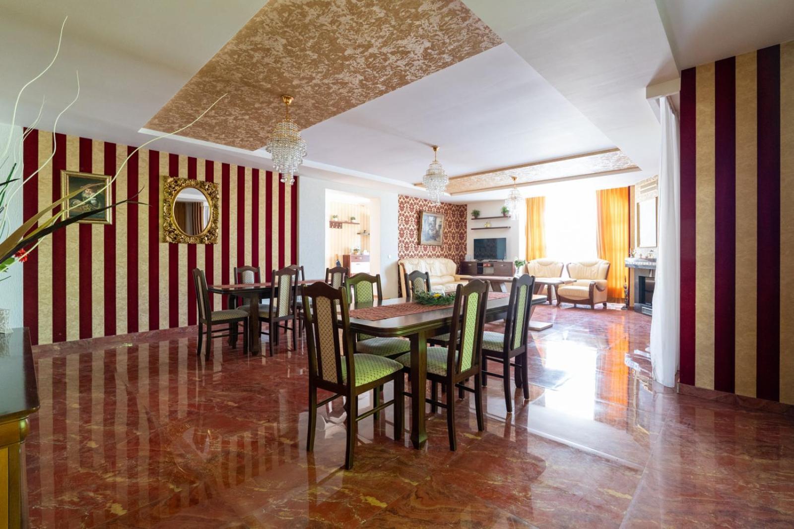 Farawayhomes Aparthotel Near Vienna Airport - Anytime Self Check-In Bruck an der Leitha Exterior photo