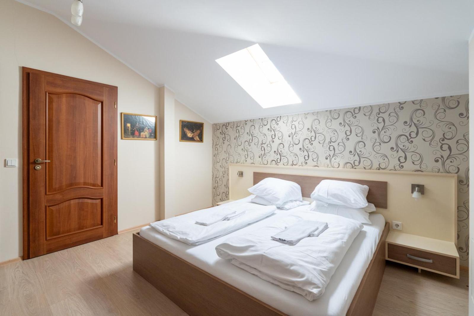 Farawayhomes Aparthotel Near Vienna Airport - Anytime Self Check-In Bruck an der Leitha Exterior photo
