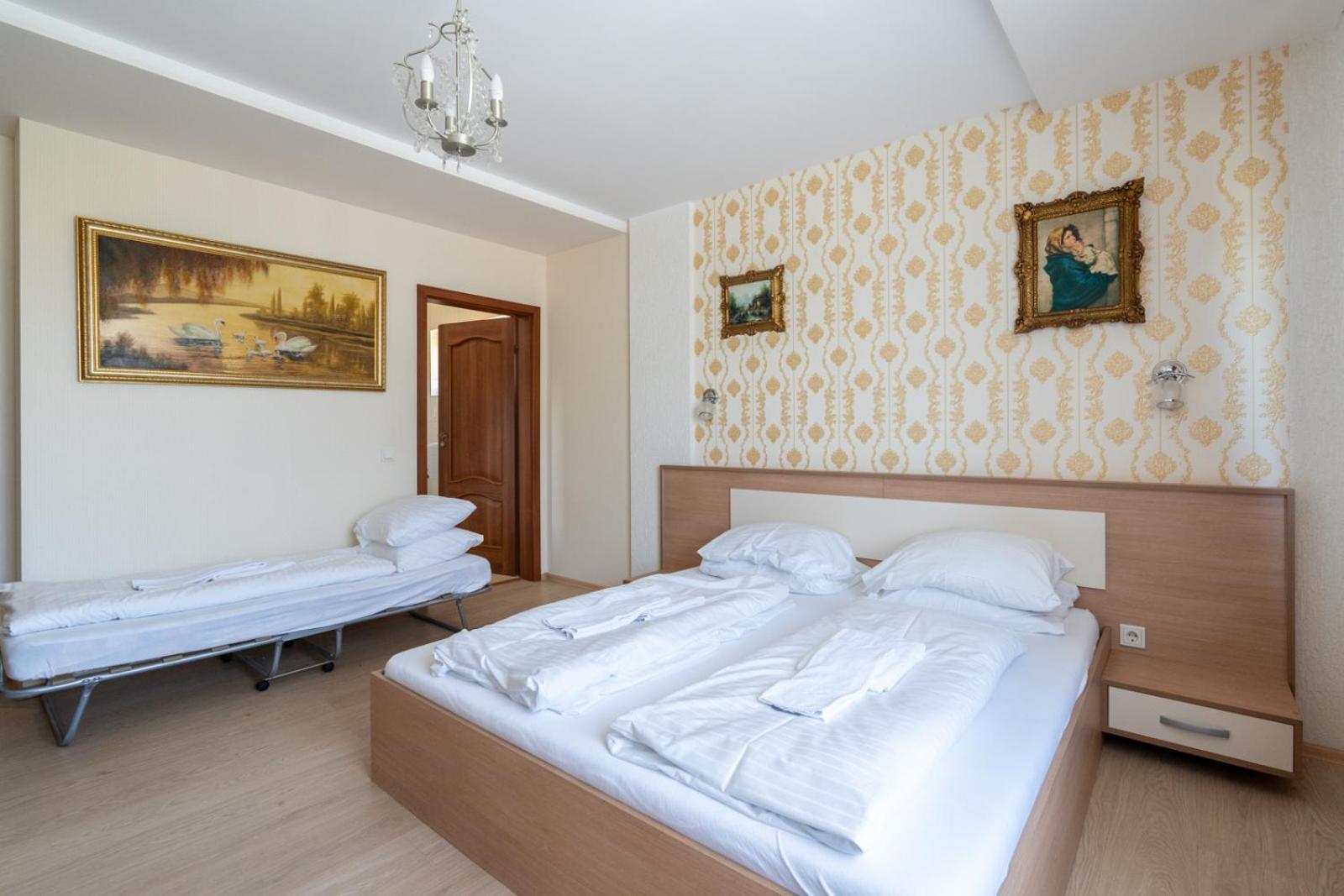Farawayhomes Aparthotel Near Vienna Airport - Anytime Self Check-In Bruck an der Leitha Exterior photo